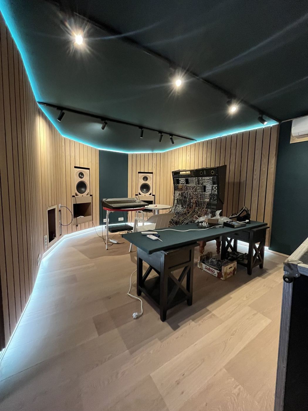 Private control room